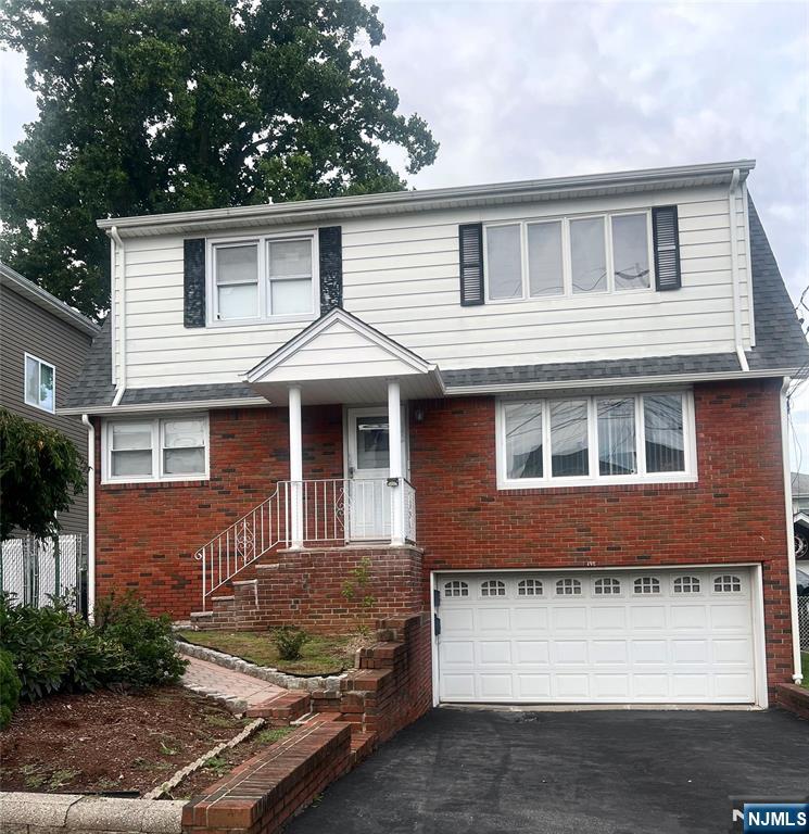 140 Silleck Street - Photo 1