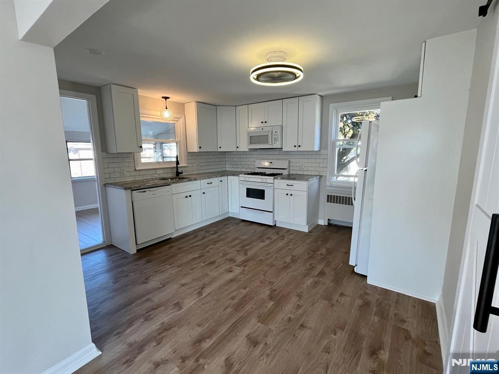 34 Wagner Place 2 - Photo 5