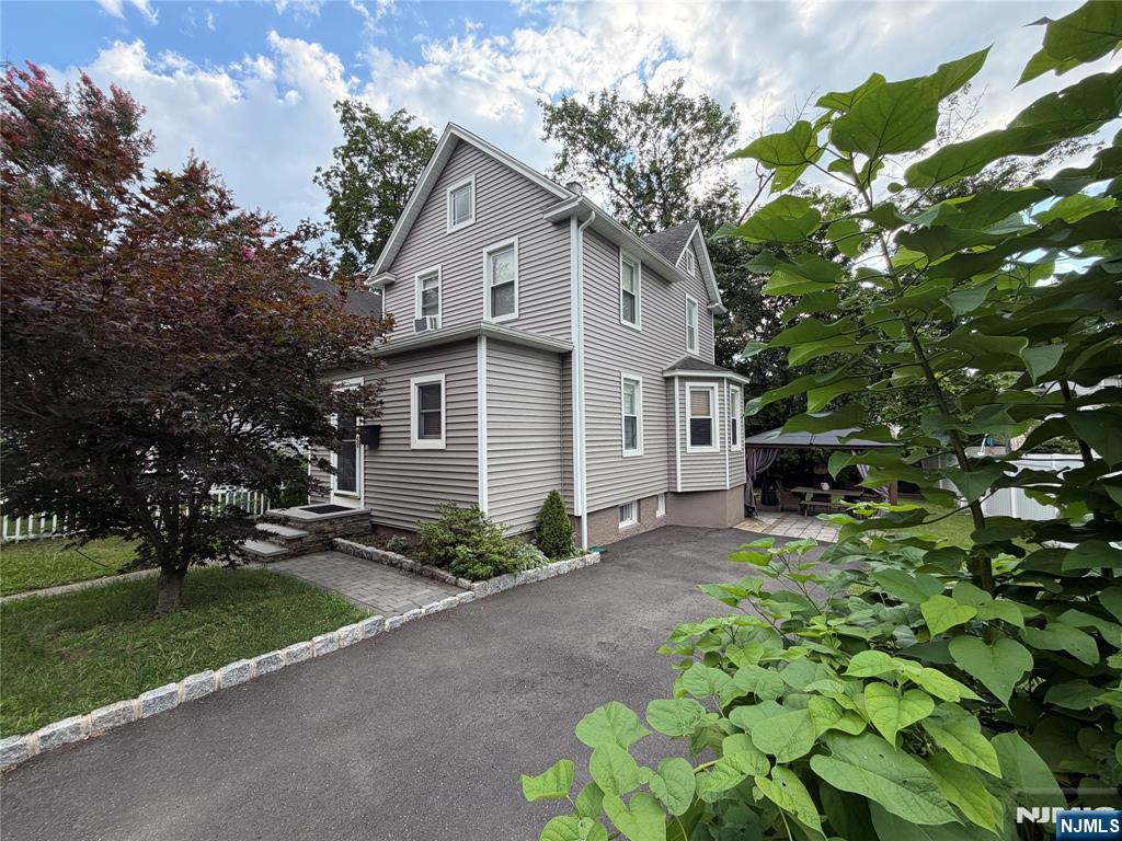 Photo 1 of Single family home for sale at 24 Roosevelt Ave, Bergenfield, NJ 07621 | MLS# 26028917 | Listing updated on 2026-09-13