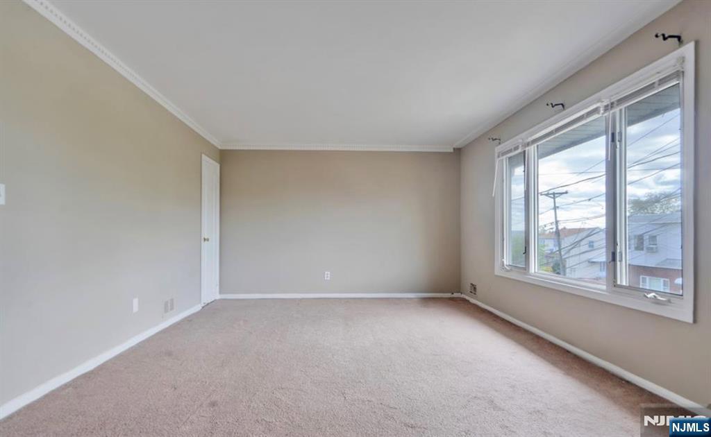 376 Harrison Avenue - Photo 4