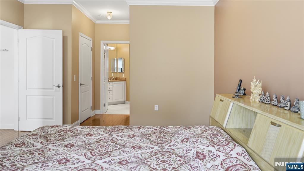 5215 Falston Circle #5215