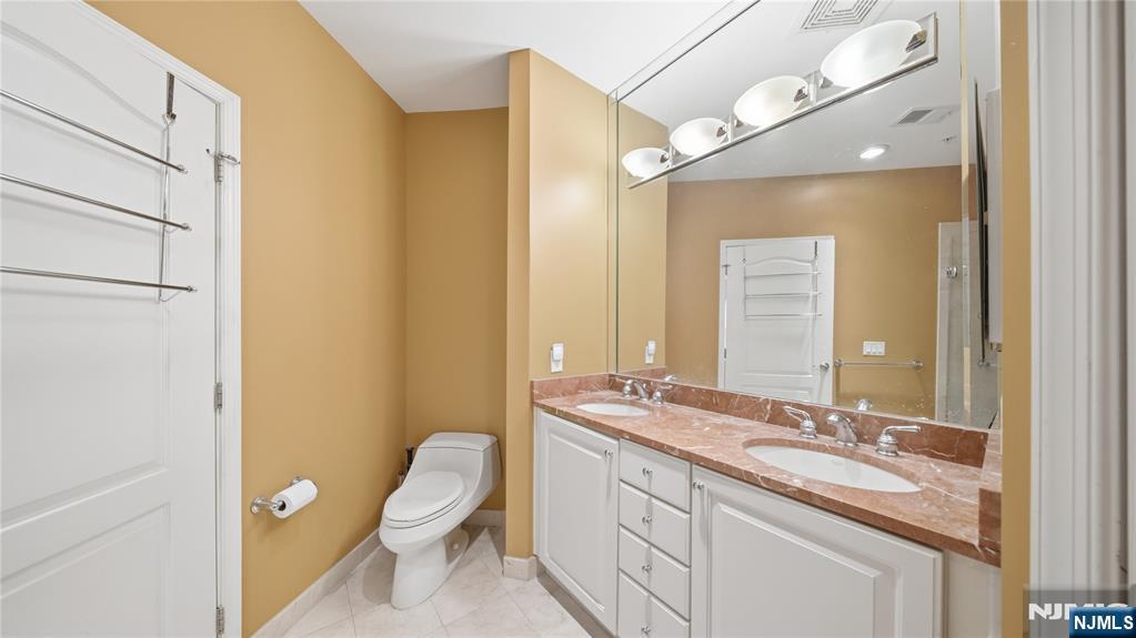 5215 Falston Circle #5215