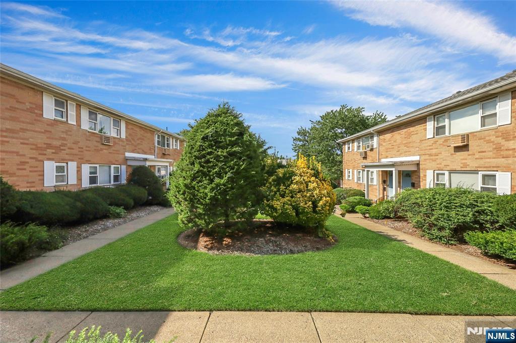39-20 Dobrin #A, Fair Lawn, NJ 07410