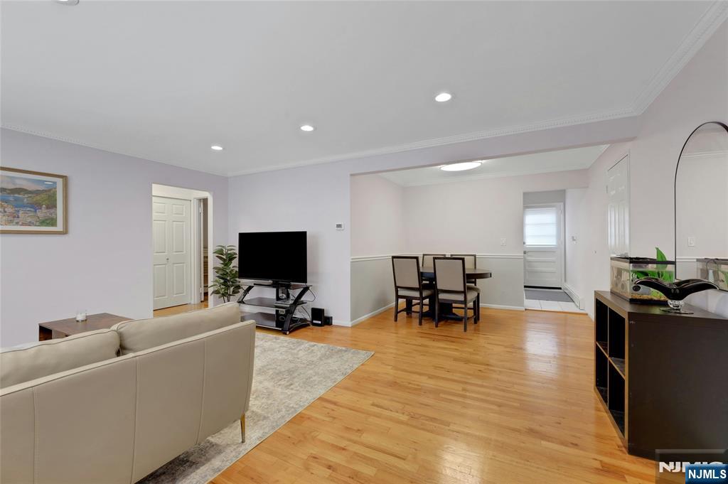 39-20 Dobrin #A, Fair Lawn, NJ 07410