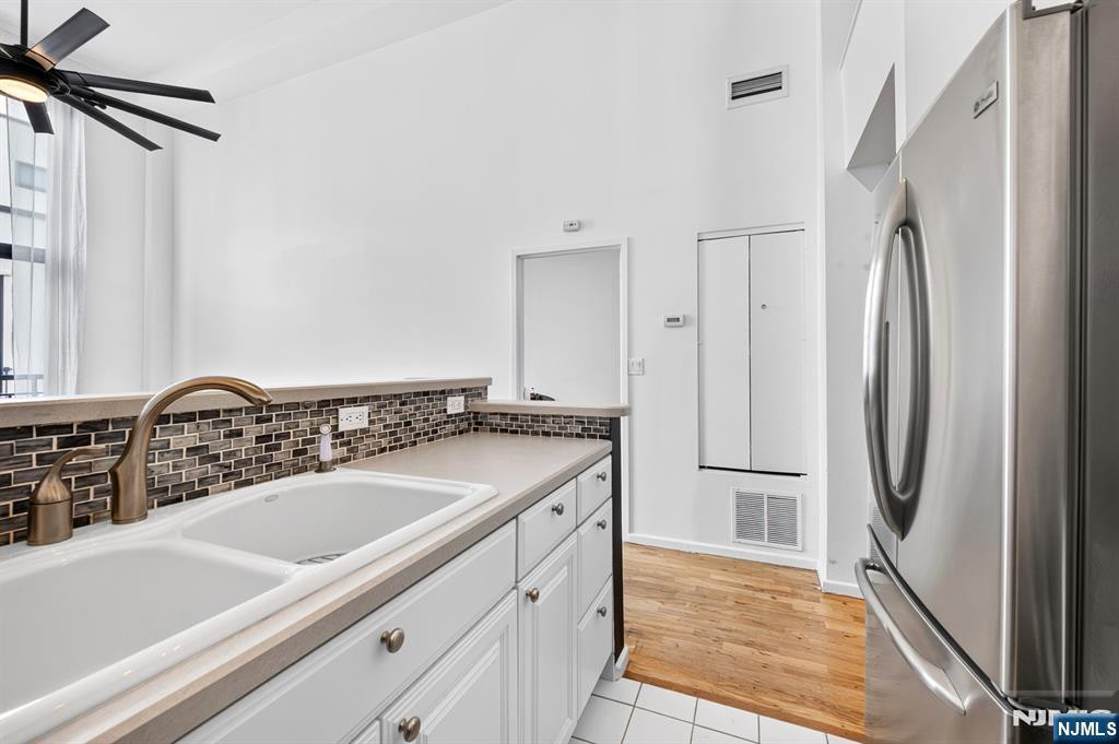 518 Gregory Avenue #A-425