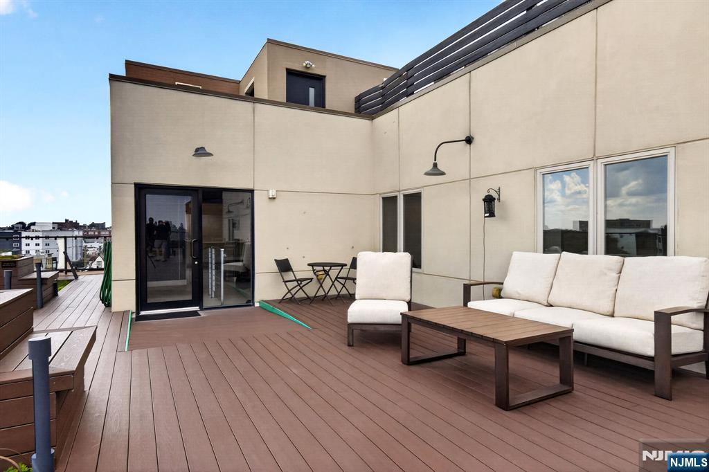 62 69th Street #203
