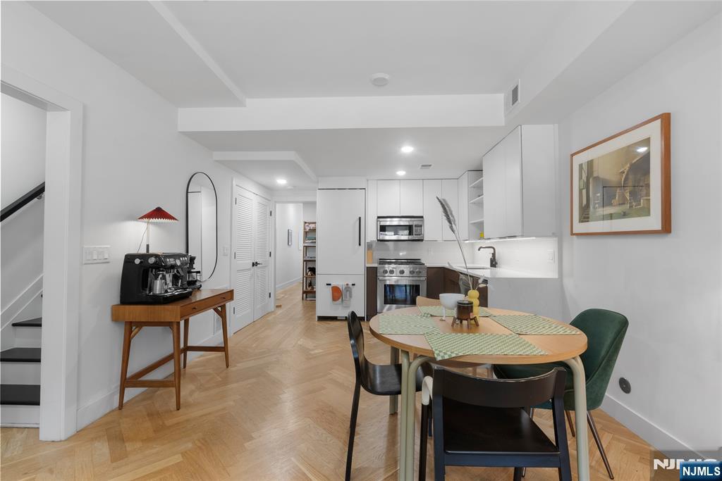 13 Britton Street #1
