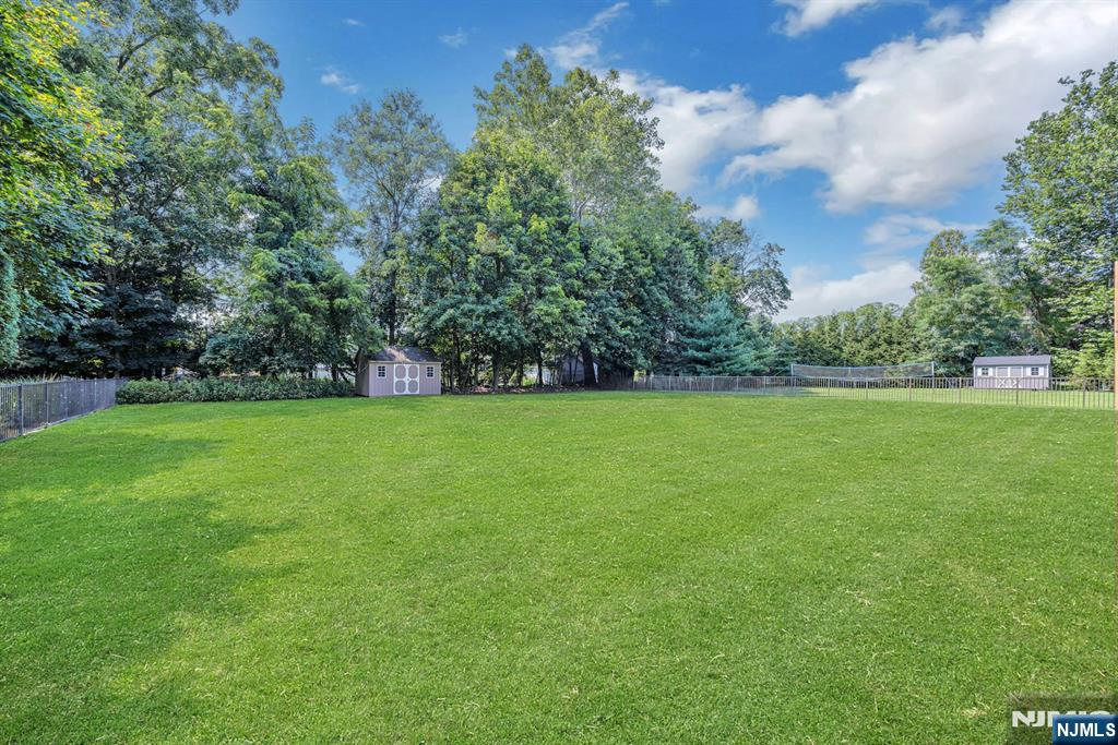 840 Blanch Ave, Norwood, NJ 07648