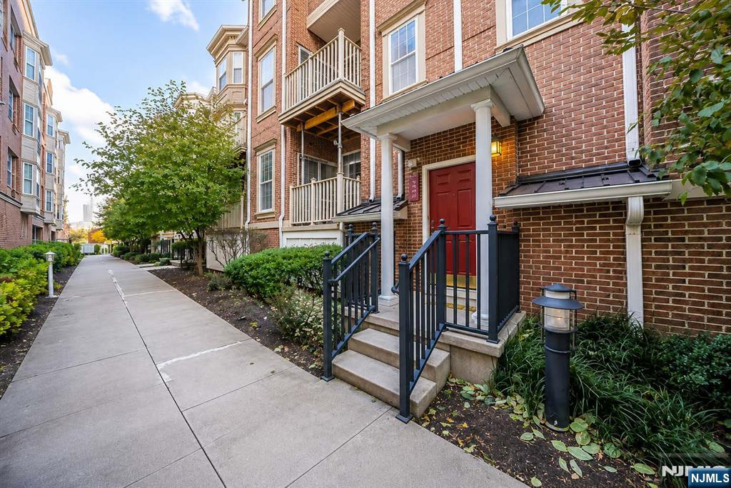 200 Dey Street #244