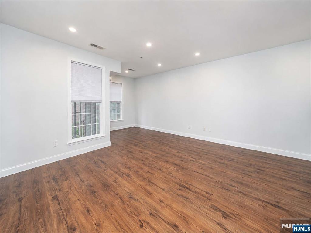 200 Dey Street 244 - Photo 4