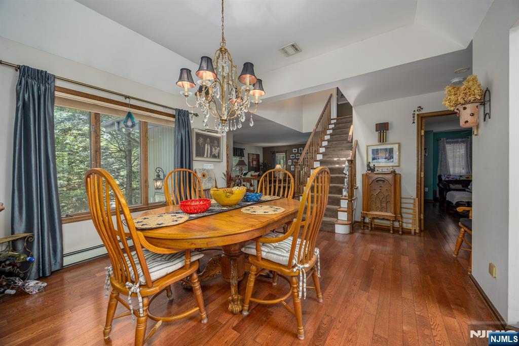 1150 Lakeside Drive