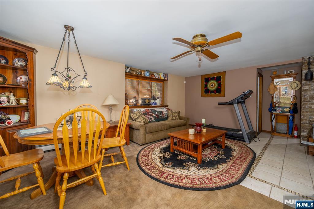 1150 Lakeside Drive