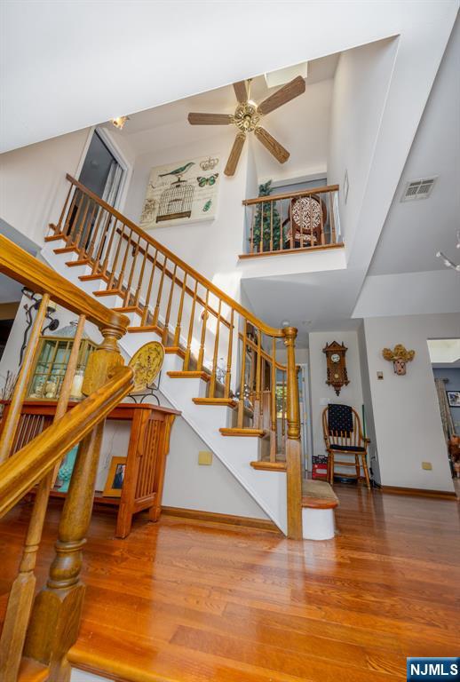 1150 Lakeside Drive