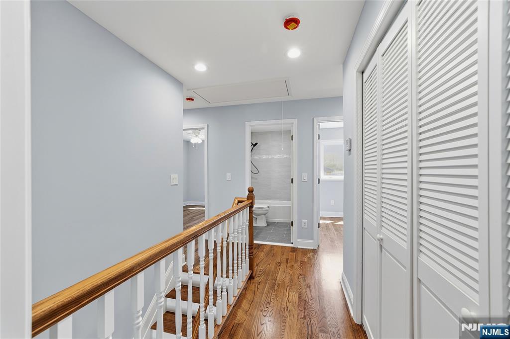 270 Alpine Way