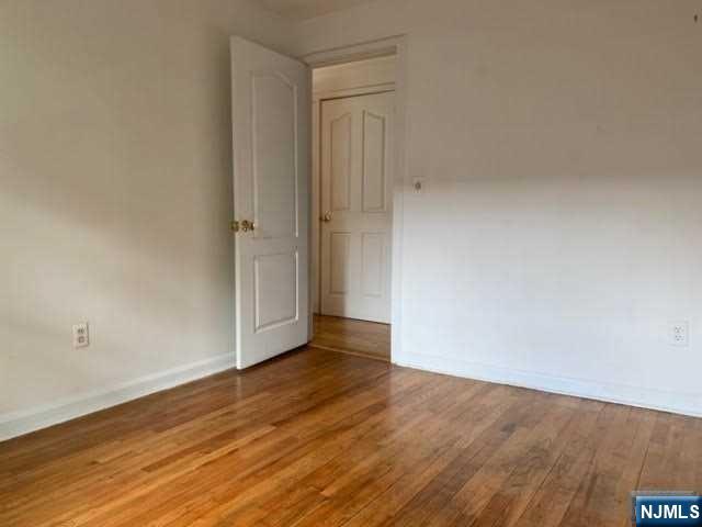 10 Lenox Avenue 2nd Floor - Photo 5