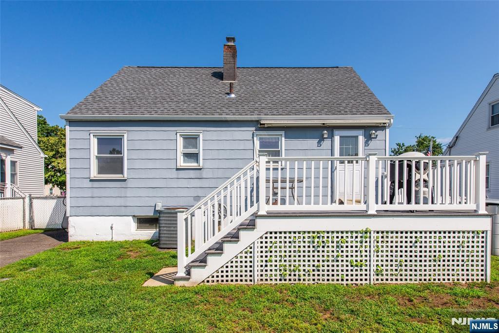 98 Tuella Avenue