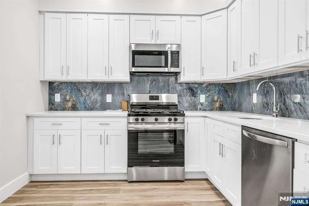 66 Mount Prospect Avenue 2 - Photo 2