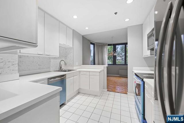 100 Carlyle Drive 5D-N - Photo 5