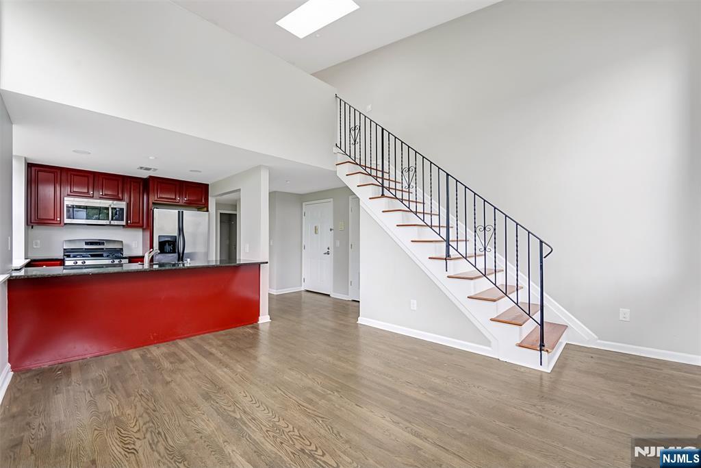 105 -111 Marion Street 18 - Photo 1