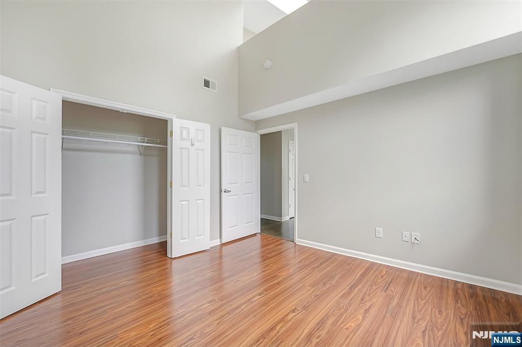 105 -111 Marion Street #18