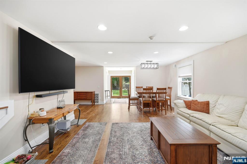 188 Doretta Street - Photo 4