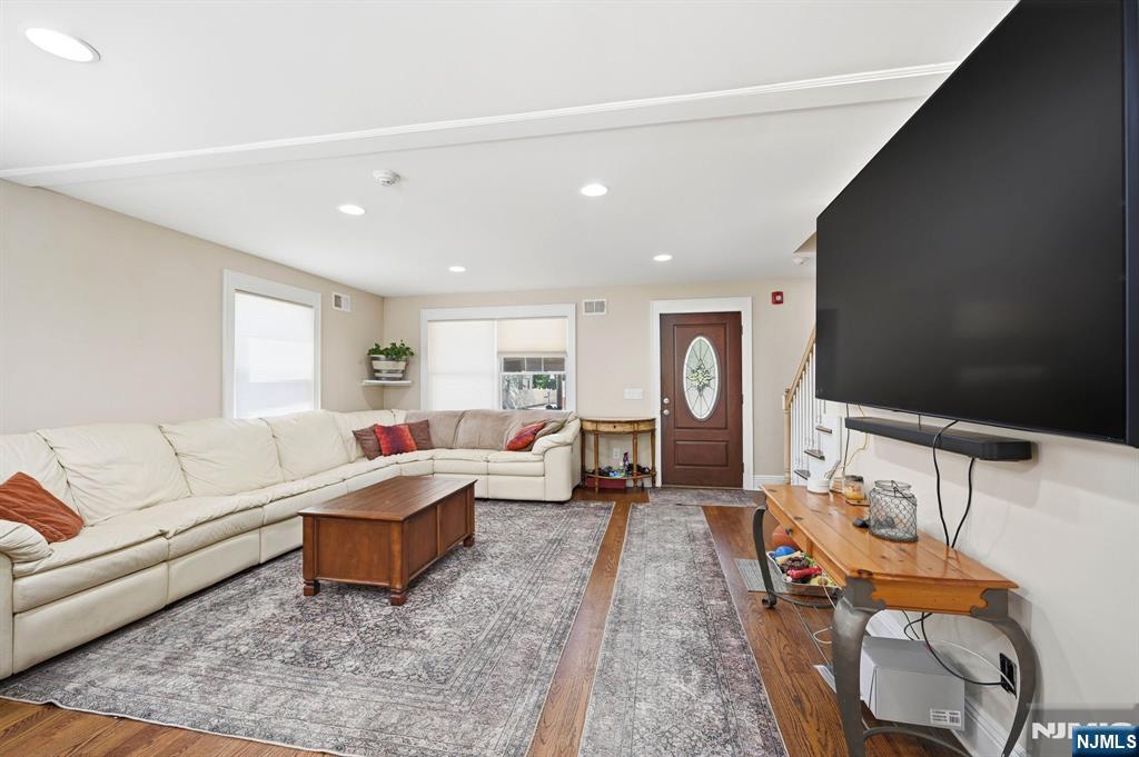 188 Doretta Street - Photo 5