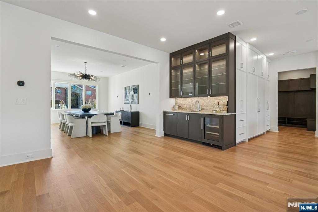 50 Roberts Road — photo 13