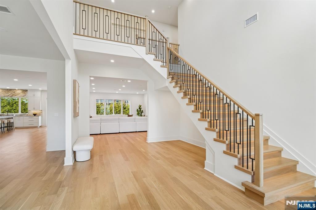50 Roberts Road — photo 9