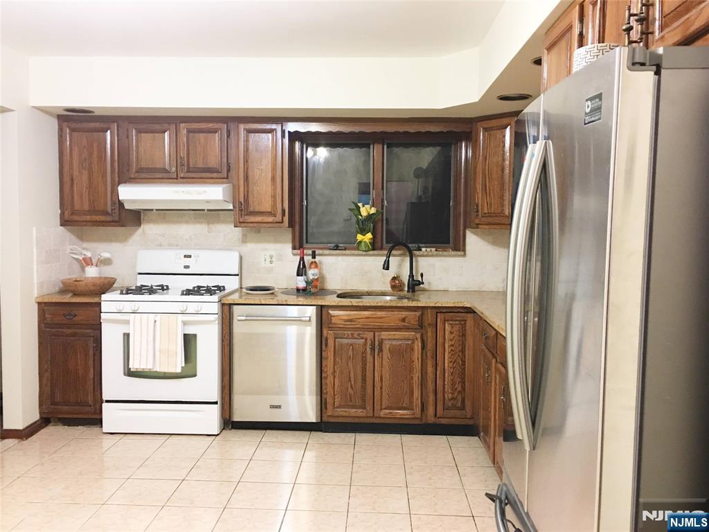 203 Prospect Avenue 2 - Photo 2