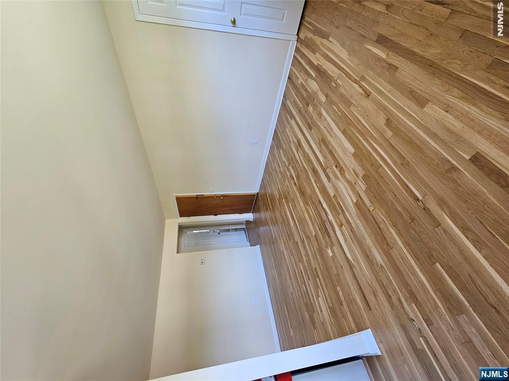 250 Rochelle Avenue A-3 - Photo 5