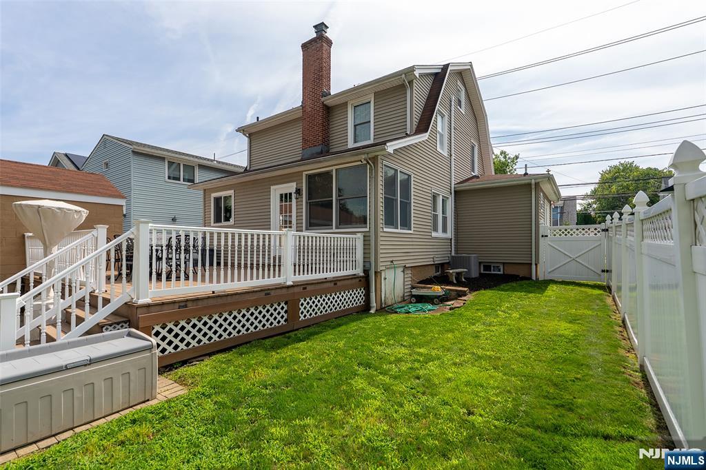 125 Stevens Avenue