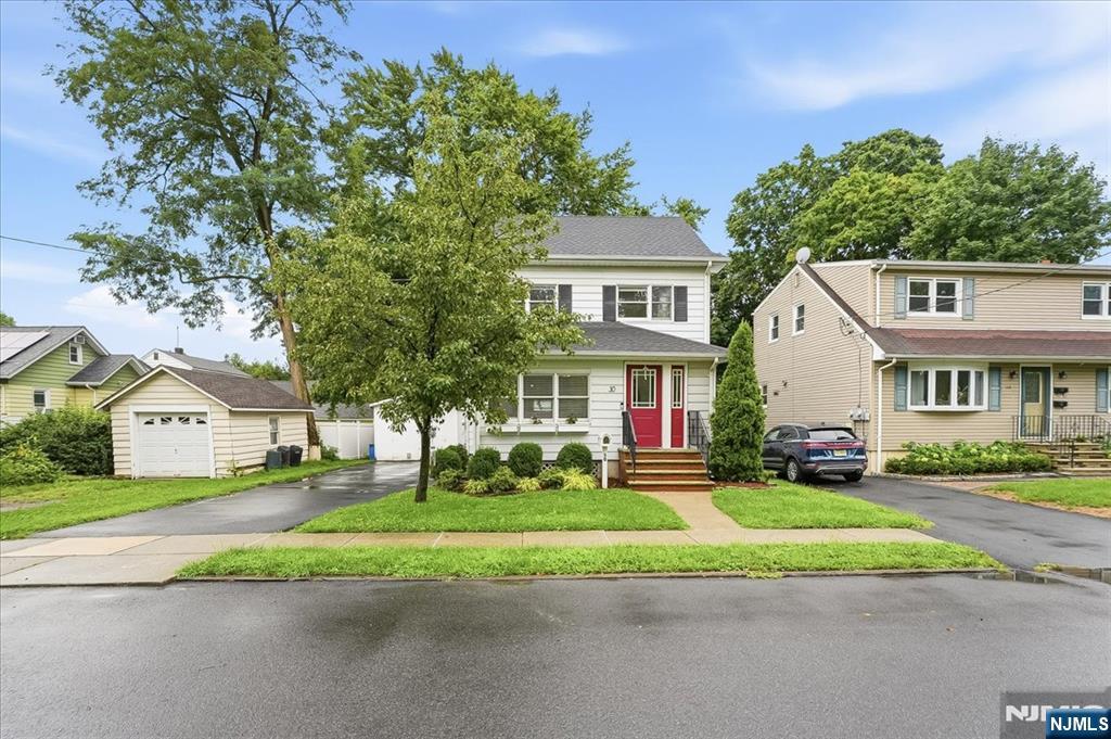 30 Genevieve Avenue - Photo 1