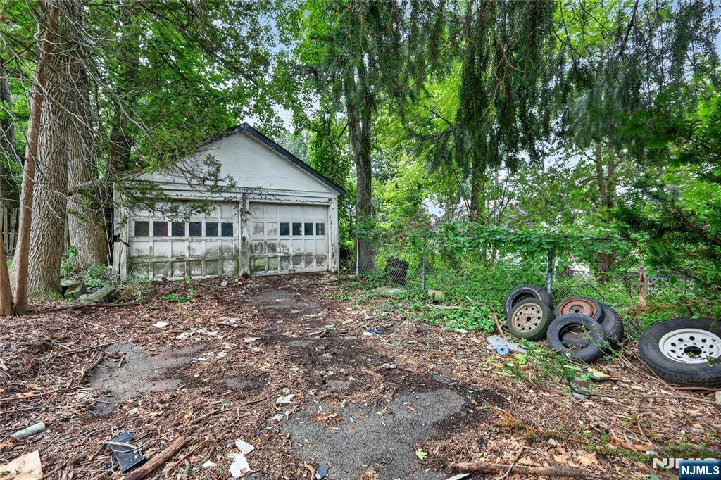 162 Bogert Street