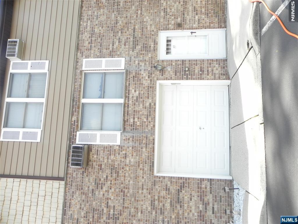 453 Liberty Street 11 - Photo 1