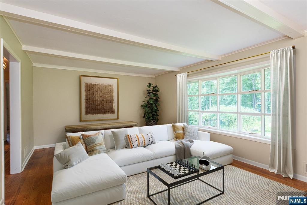 8 Haring Drive - Photo 2