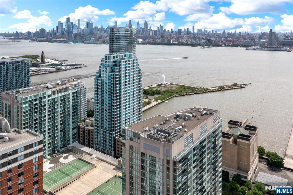 20 Newport Parkway #2311