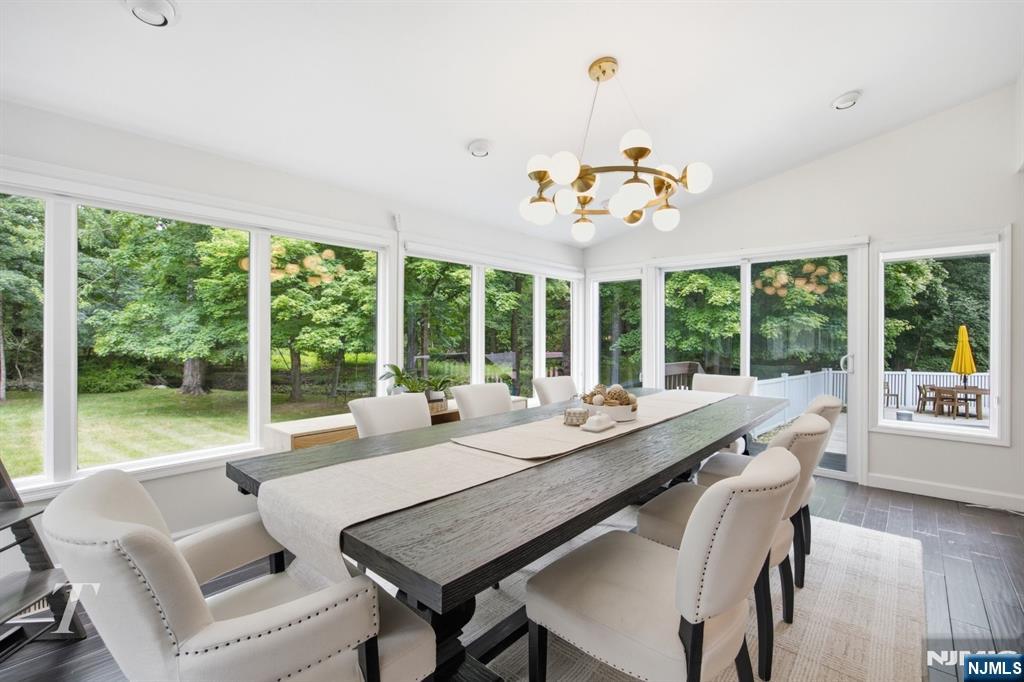 29 Sunrise Lane