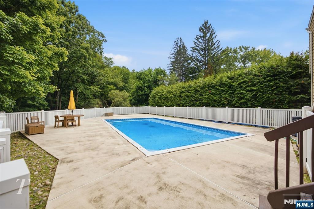 29 Sunrise Lane