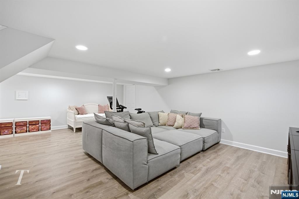 29 Sunrise Lane