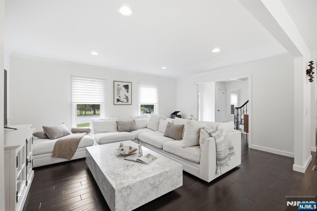 29 Sunrise Lane