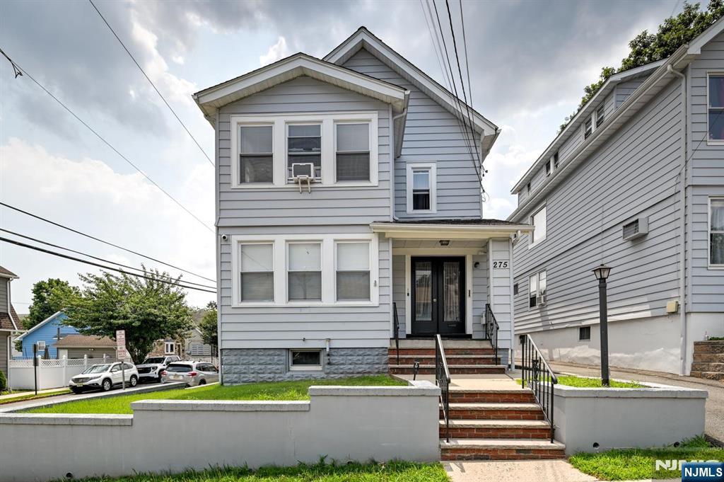 275 Greylock Parkway - Photo 2
