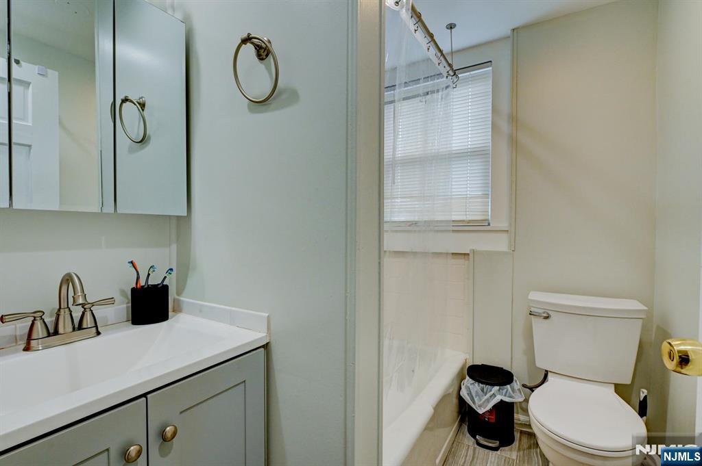 275 Greylock Parkway