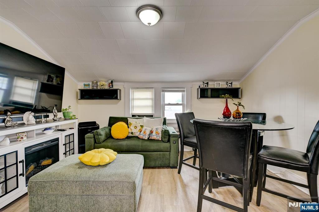 275 Greylock Parkway