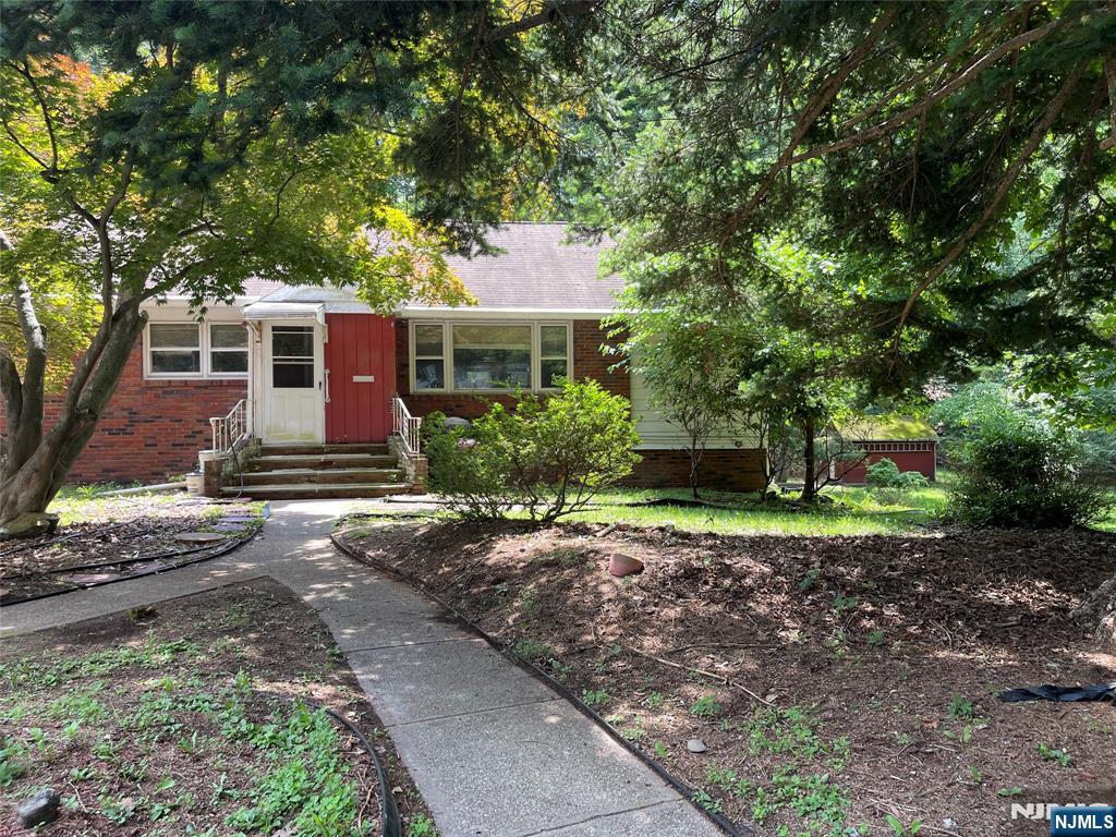 84 Grove Street - Photo 1