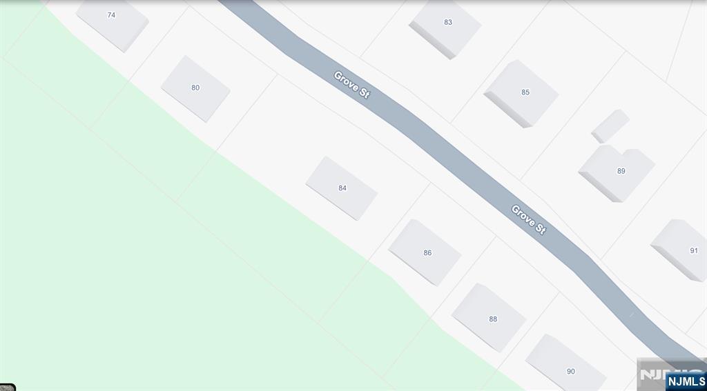 84 Grove St, Oakland, NJ 07436