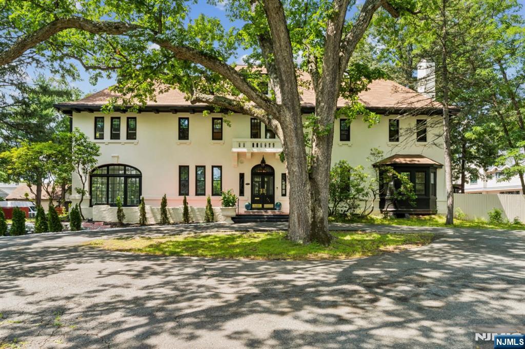 731 Berkeley Avenue