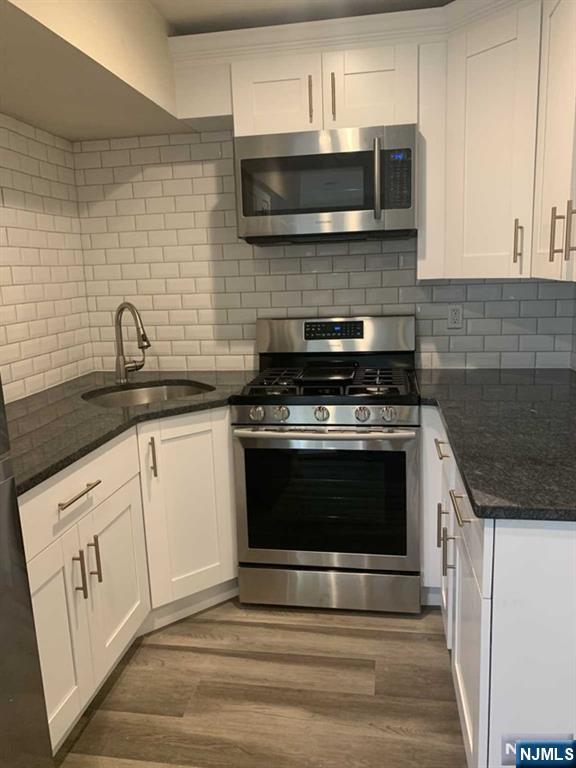295 Park Avenue Unit 1 - Photo 1