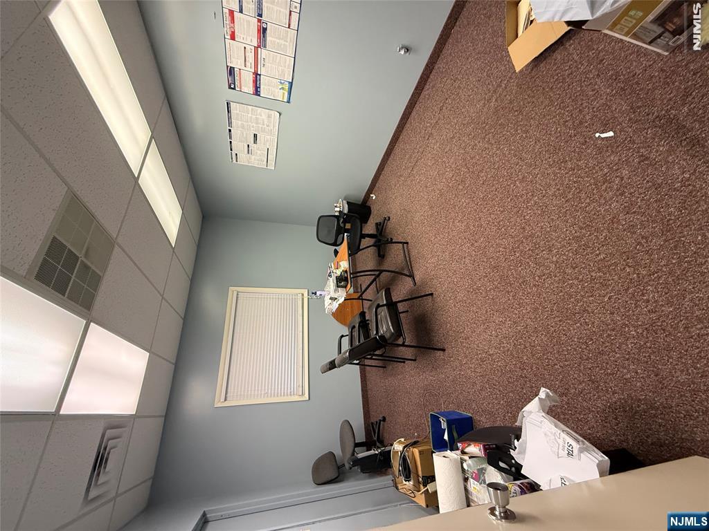 886 Belmont Avenue 2C - Photo 2
