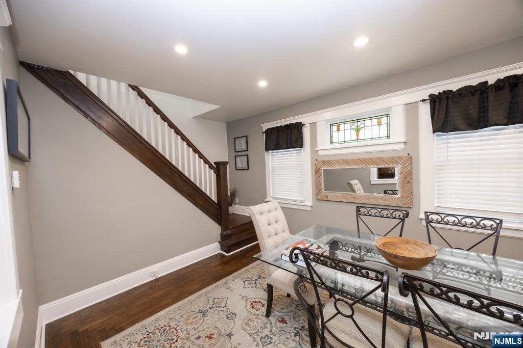 17 Carnation Street