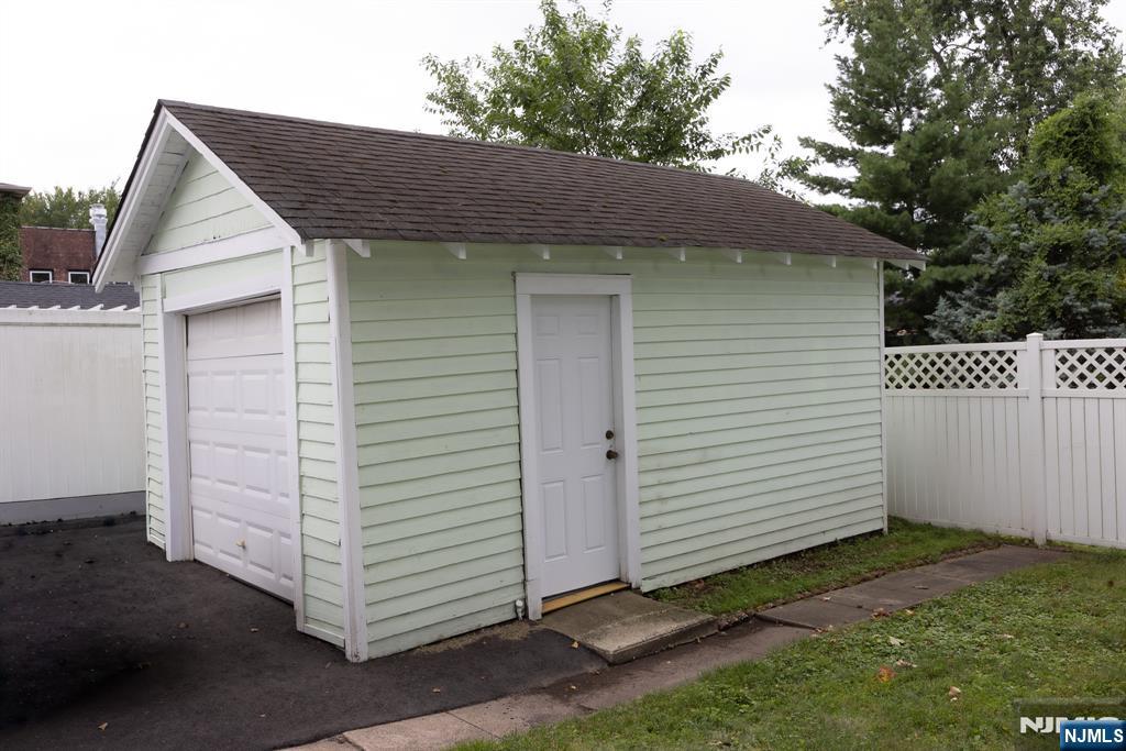 17 Carnation Street